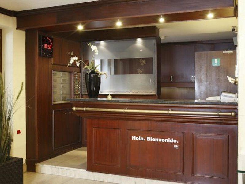 Nh Mechelen Hotell Eksteriør bilde